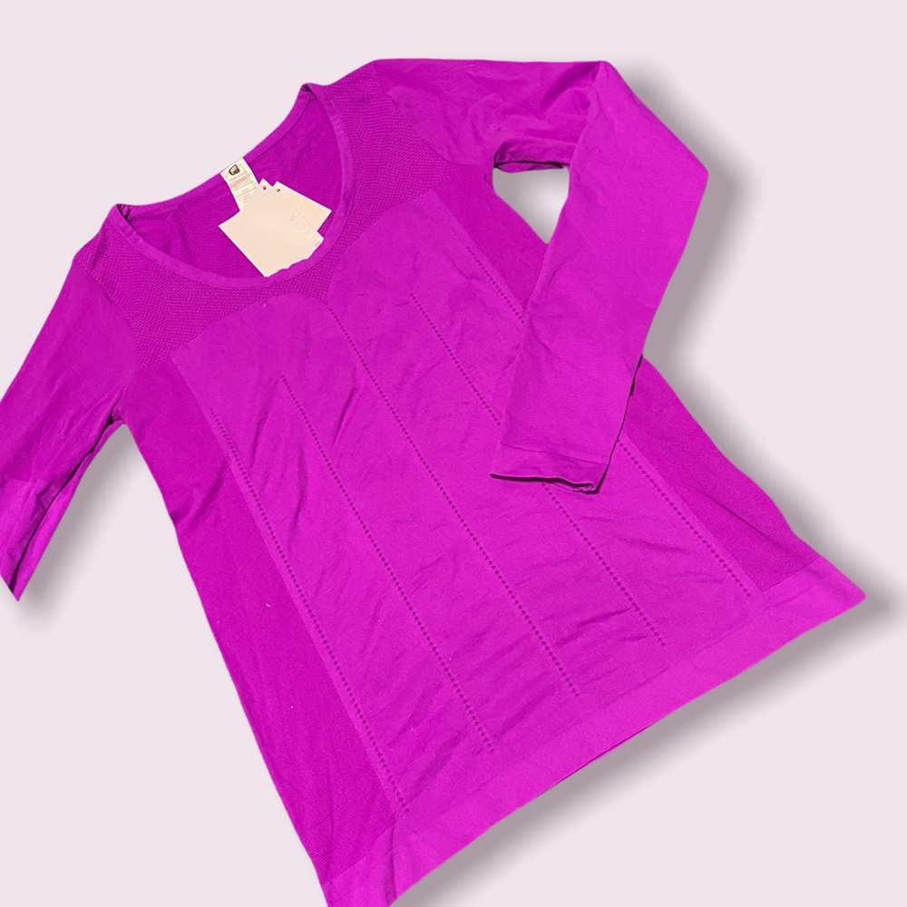 NWT Fabletics Orchid Delta Seamless Long Sleeve Top size M